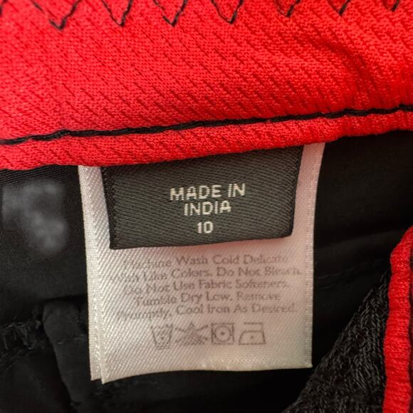 Eddie Bauer Black Nylon Mid Rise Lightweight Cropped Capri Hiking Pants Size 10 - Picture 8 of 9